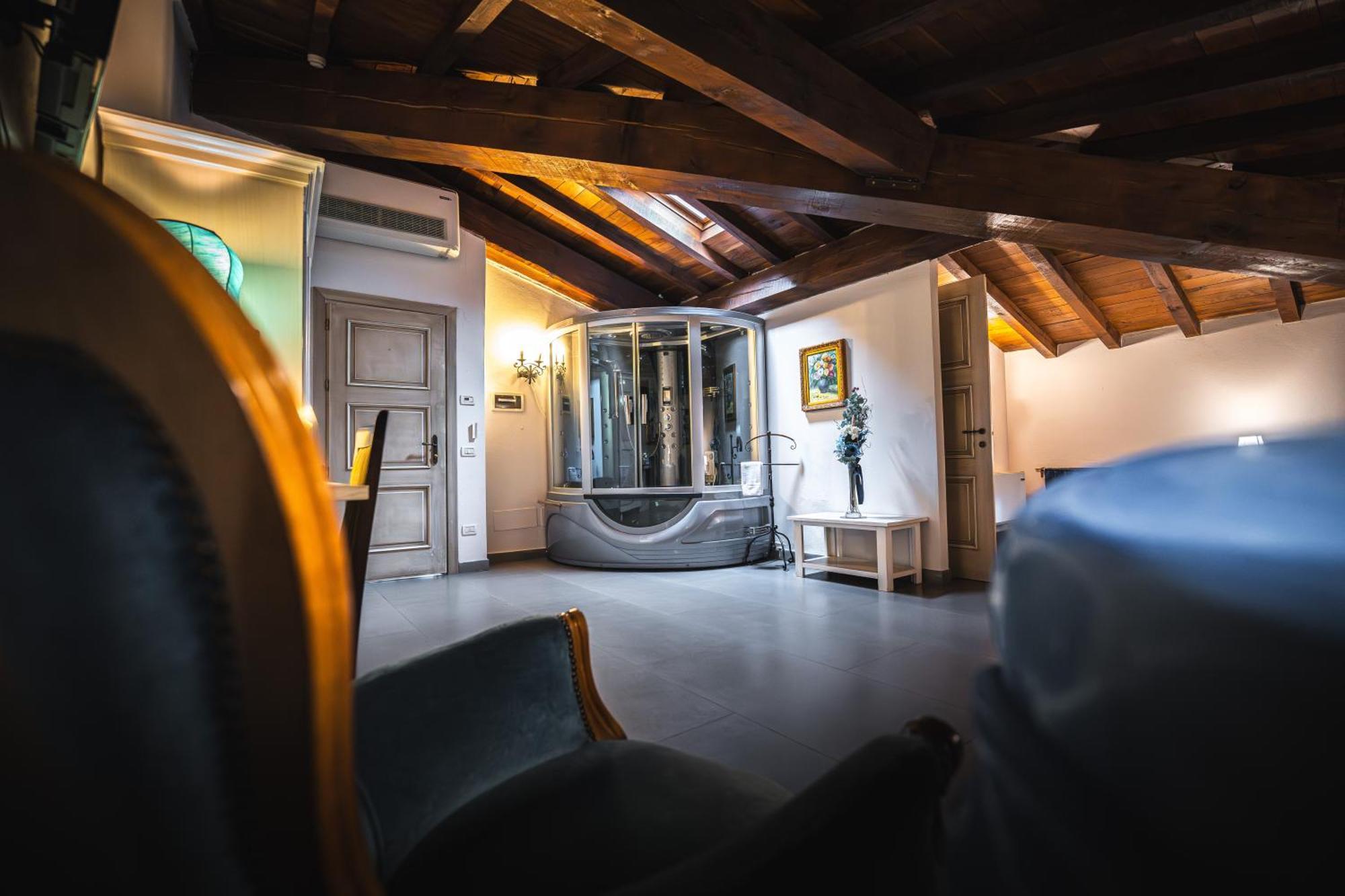 Hotel La Tavola Rotonda Cortemaggiore Екстериор снимка